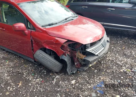 2008 Nissan Versa 1.8S z USA, uszkodzony, nr VIN 3N1BC11E28L452808